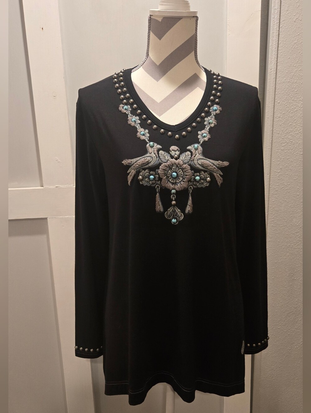 Double D Ranch Beaded Embroidered Black Long-Sleeve Tunic